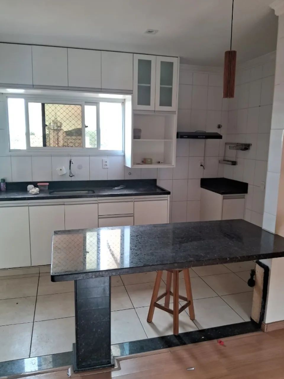 APTO 01 SUITE, SALA,COPA/COZINHA/ÁREA SERVIÇO COM 01VAGA_LOCAÇÃO NO CENTRO DE VITORIA - Foto 5