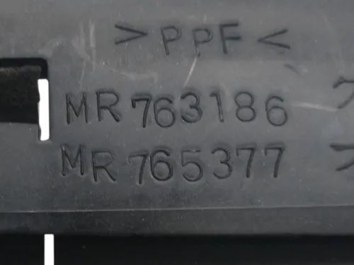 Acabamento Superior Painel Mitsubishi Galant 2000 2001 2002 - Foto 5