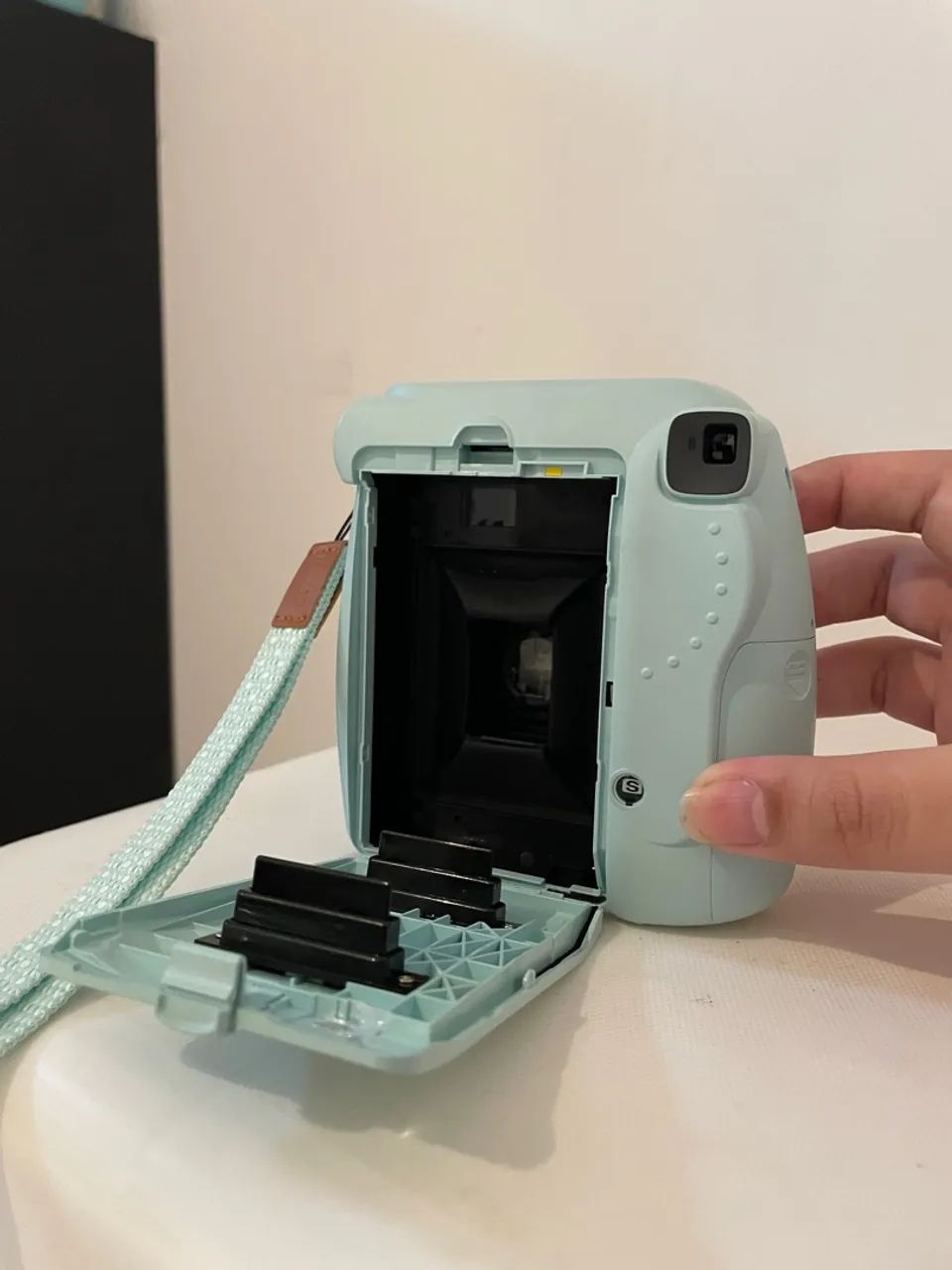 Instax Mini 9 Camera - Instant photos and fun!64313443491201122