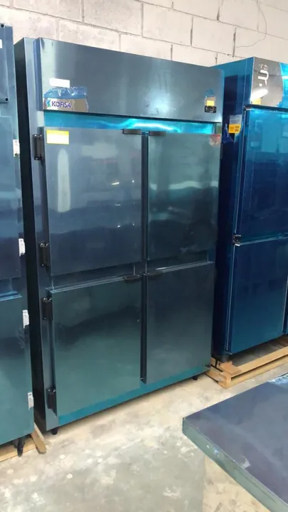 Mini câmara Geladeira Refrigerada 4 portas Inox (Ester)