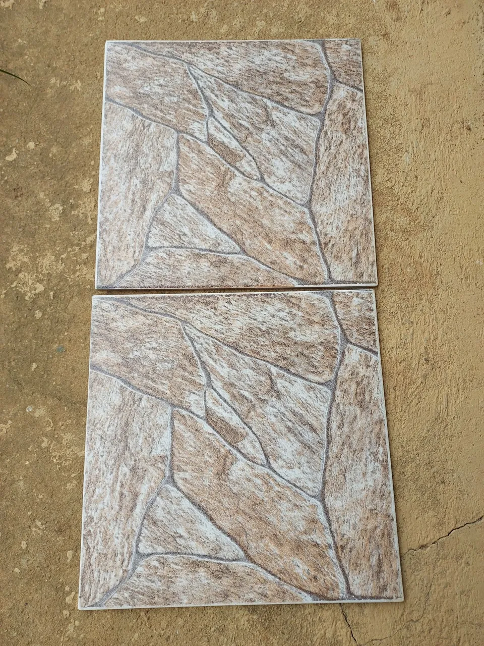 Pisos em Porcelanato com Design de Pedra 32x32