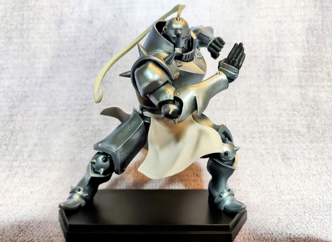 2 estátuas Fullmetal Alchemist - Edward e Alphonse Elric - Hobbies