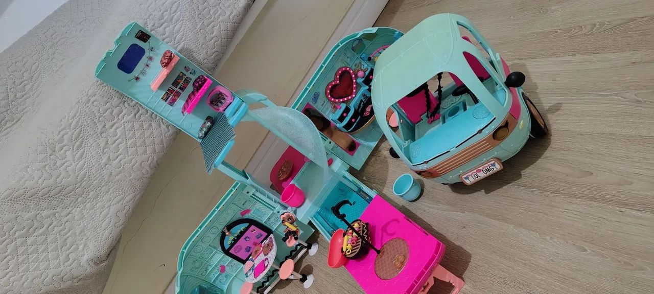 VAN LOL SURPRISE COMPLETA - Foto 4