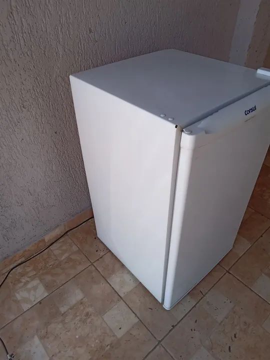 Frigobar consul 120l em perfeito estado e funcionamento  - Foto 3