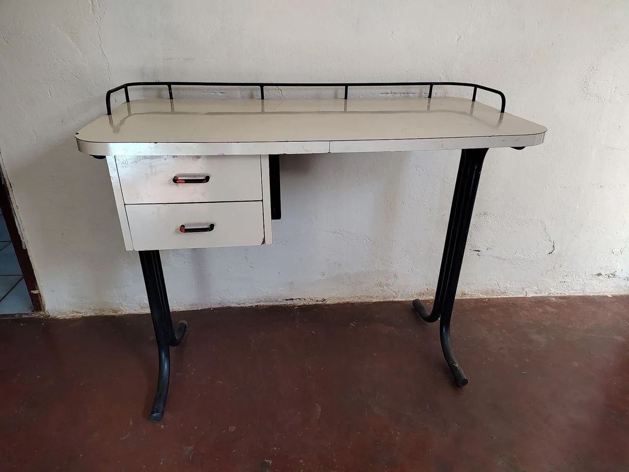 Mesa escrivaninha 