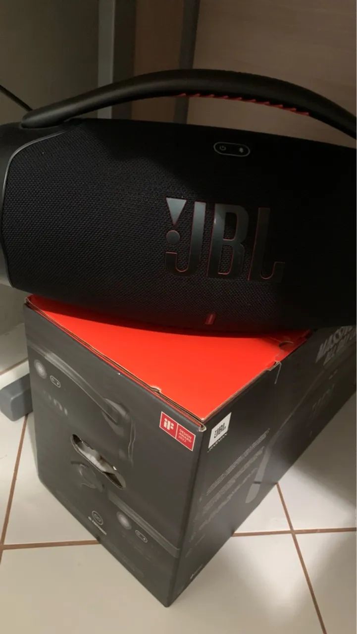 JBL BOMBOOX 3