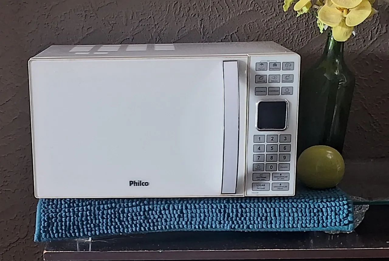 Microondas Philco 25 litros ( Funcionando perfeitamente) - Foto 2