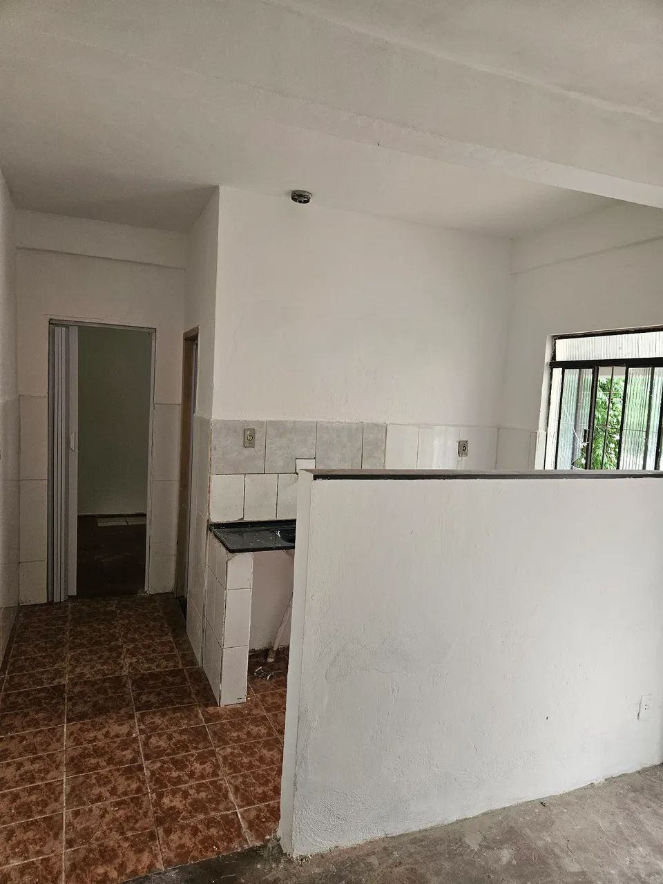 ALUGO CASA 1 QUARTO  NO TEIXEIRAS  - Foto 2