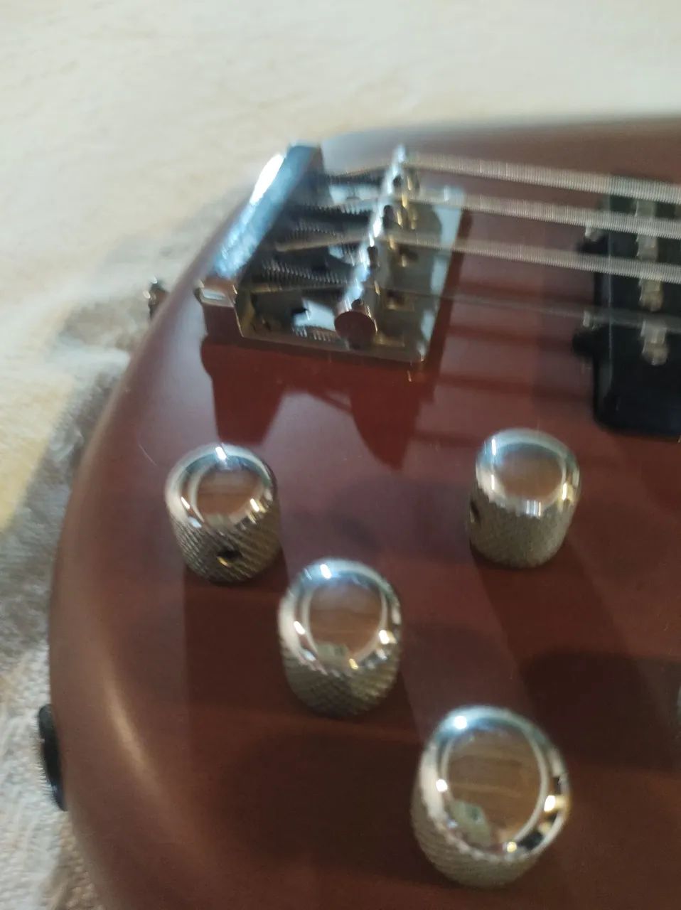 Tagima Millenium 4 cordas - Foto 4