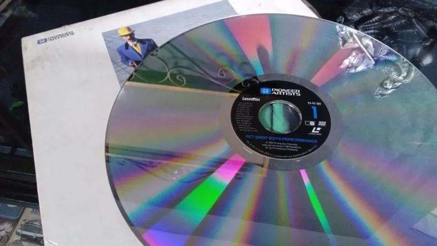 Laser Disc Pet Shop Boys - Importado USA - Foto 3