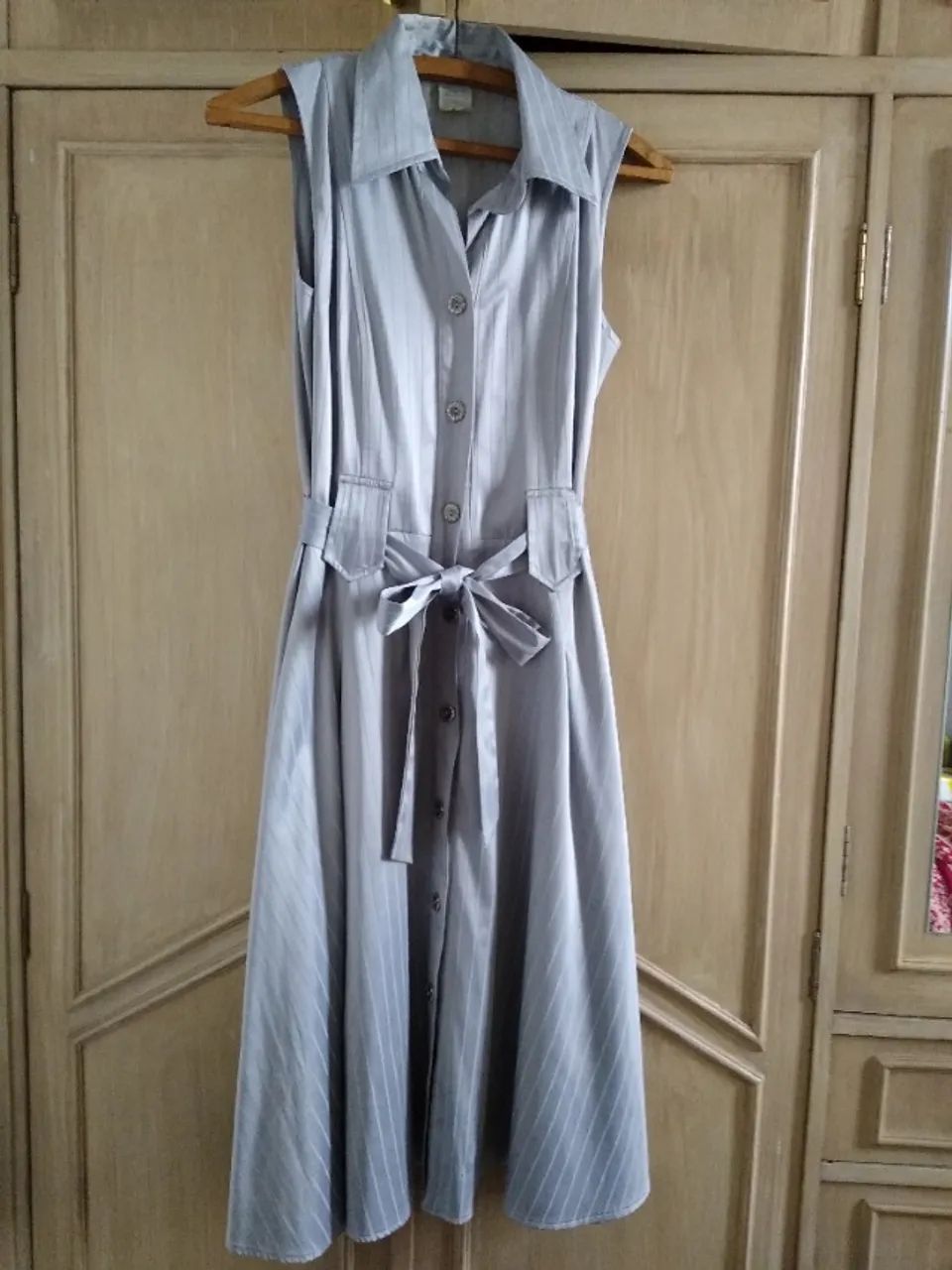 Vestido leve azul claro verão