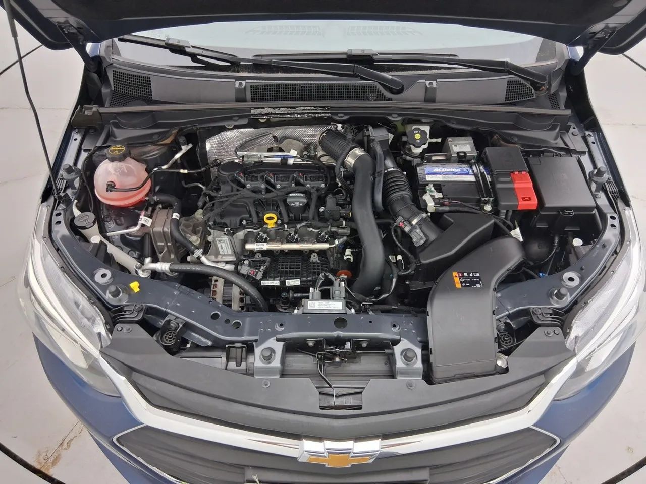 Chevrolet Onix Plus LTZ 1.0 12V TB Flex Aut. 4P, foto 10 de 18