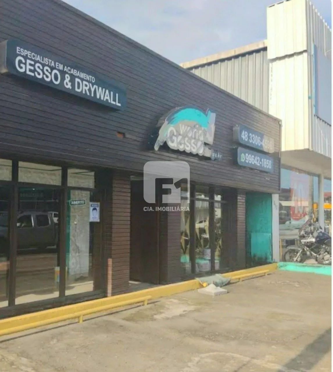 Galpão/Terreno à venda no Rio Tavares