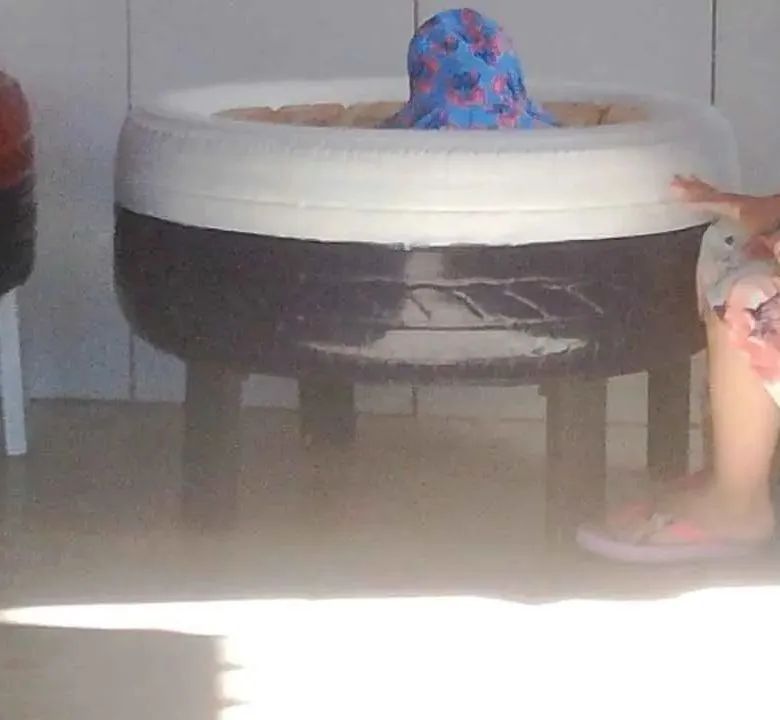 Mesinhas - Foto 2