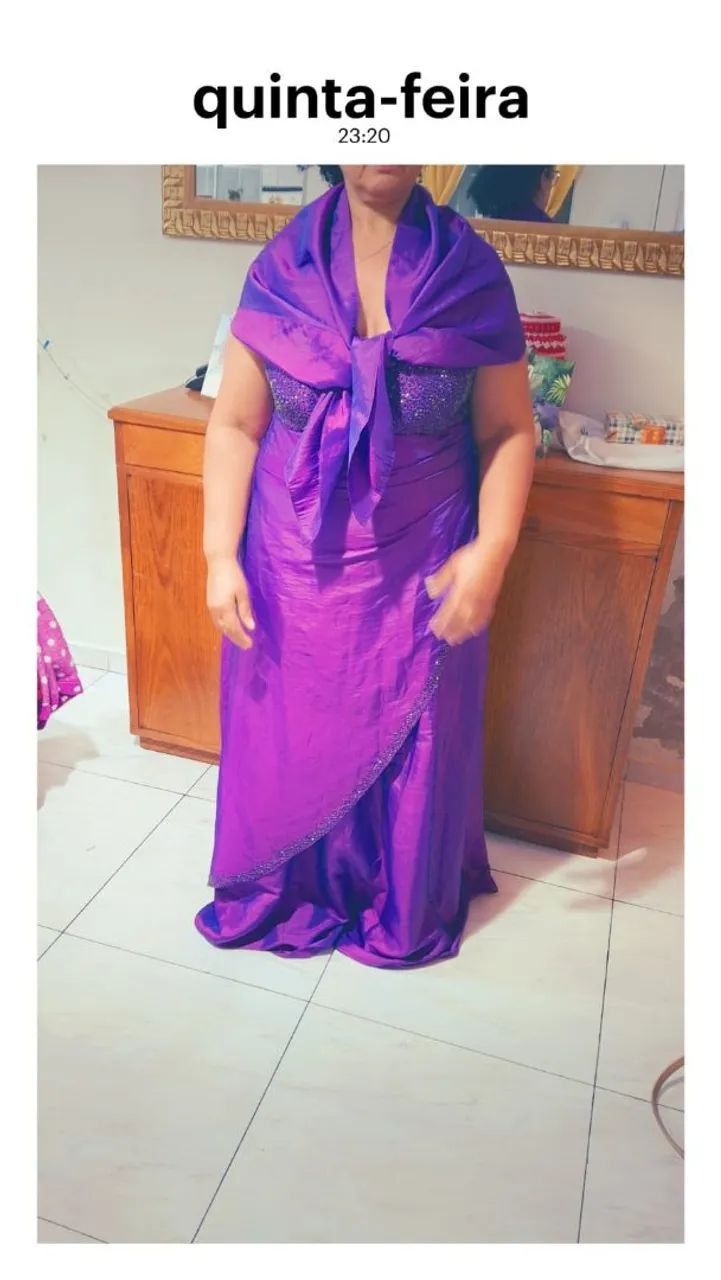 Vestido  plus size Exg  longo de festa - Foto 4