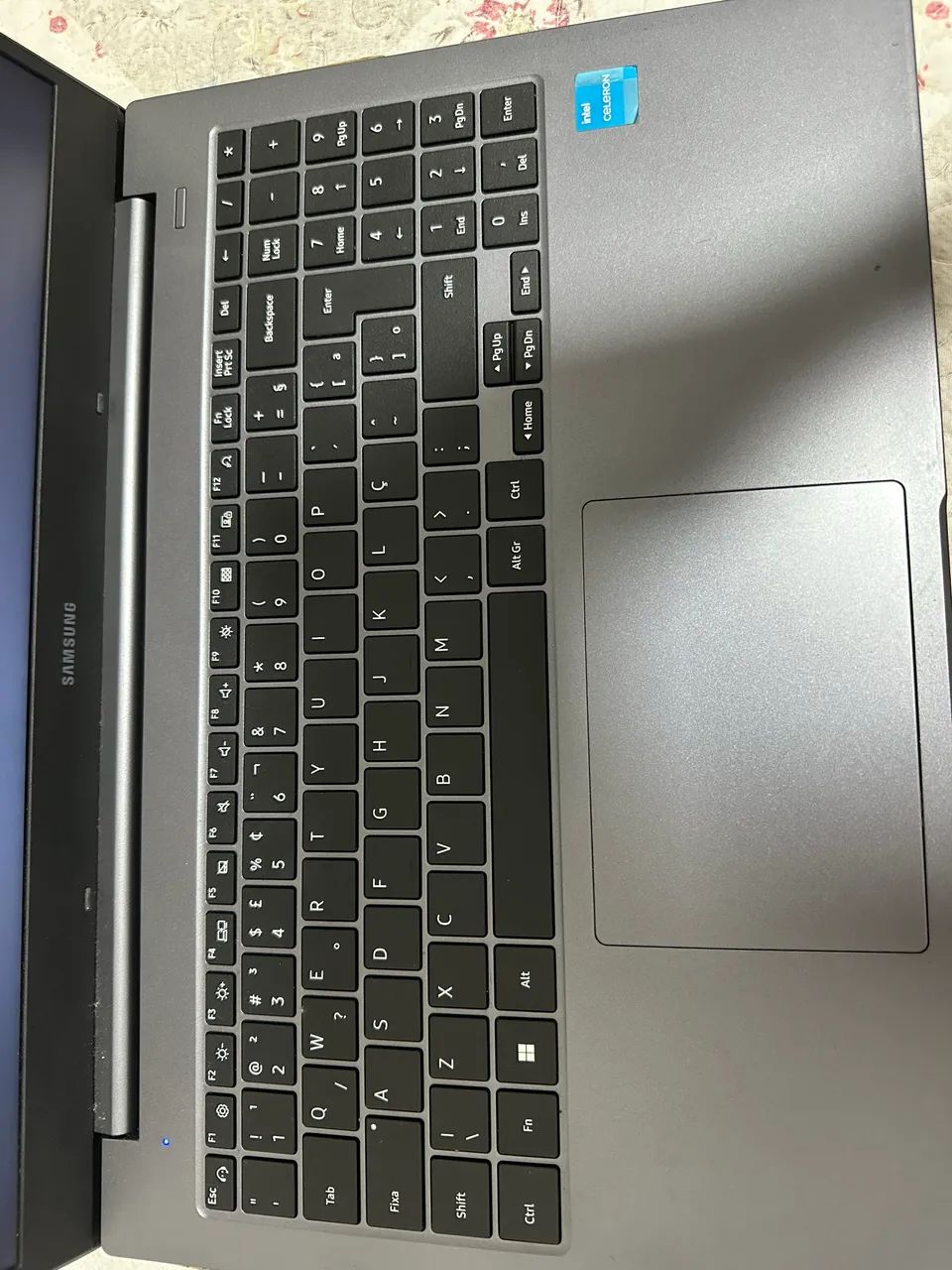 Notebook Samsung 4GB, Windows 11 - Foto 3