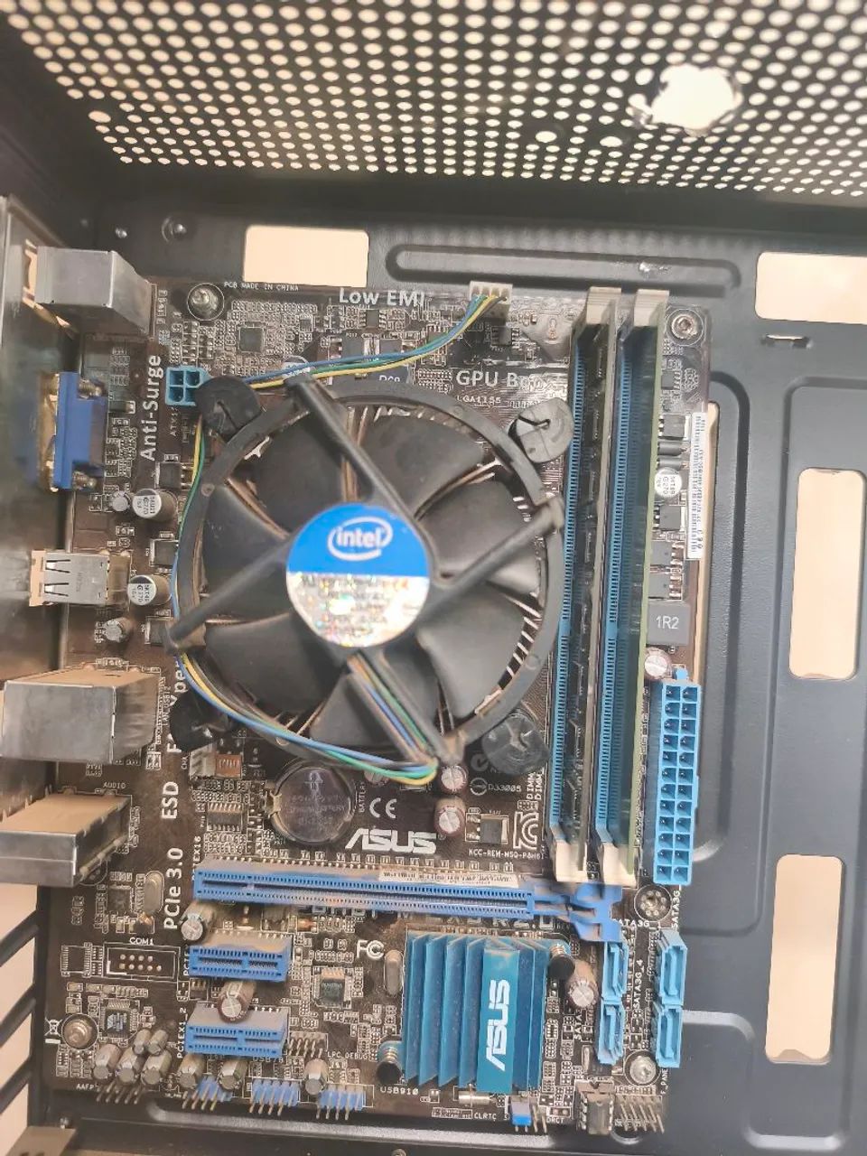 Placa-mãe ASUS P8H61-M LX3 R2.0, - Foto 2