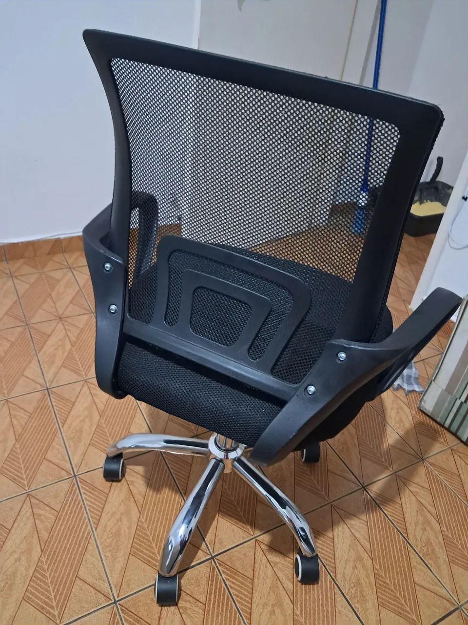 Cadeira de escritório - Foto 2