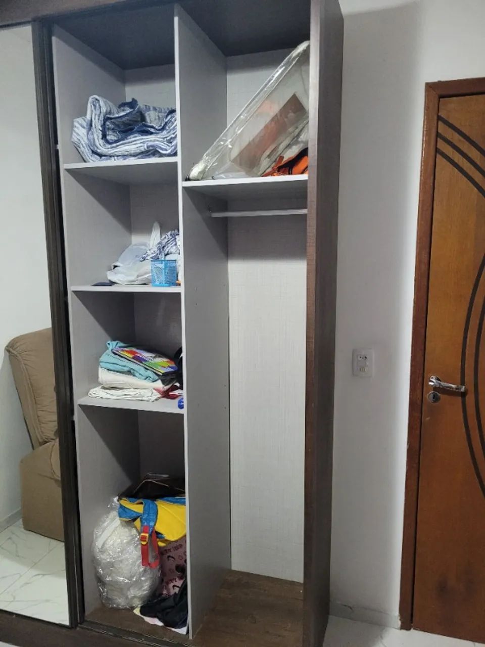 Guarda-roupas e cama - Foto 3