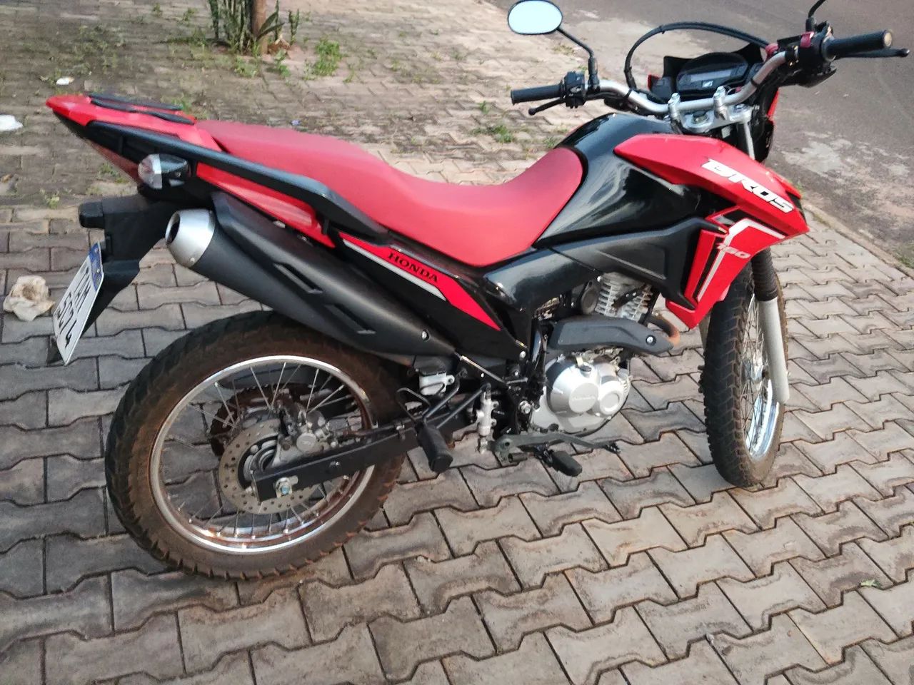 Honda Bros 160 - Foto 2