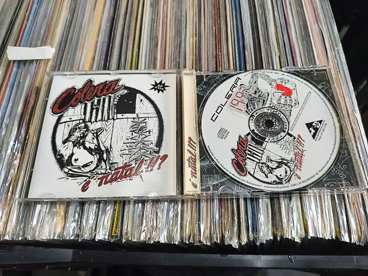 CD Cólera - Mundo Mecânico, Mundo Eletrônico - Foto 3