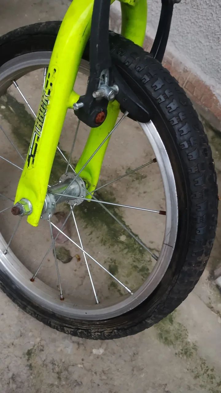 Bicicleta aro 16 com rodas de alumínio  - Foto 2
