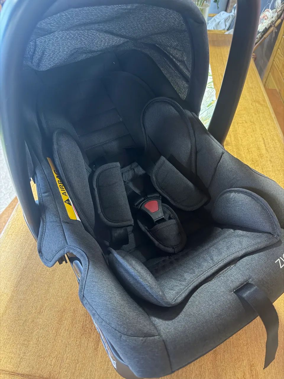 Bebê conforto com base isofix para carro  - Foto 4