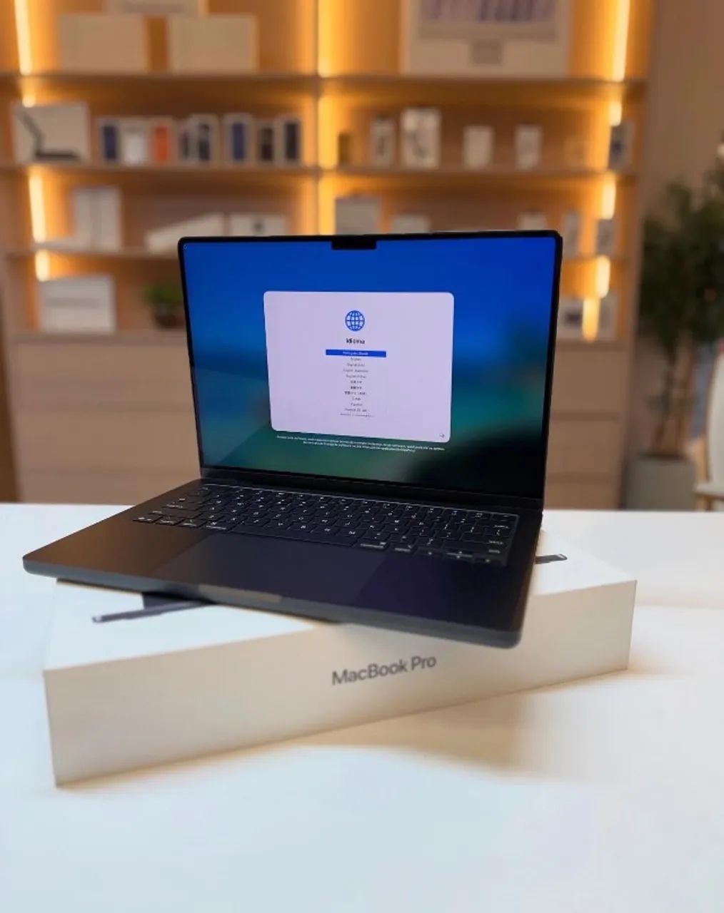 MACBOOK PRO 14-INCH - Notebooks - Noivos, Teresina 1503876432 | OLX