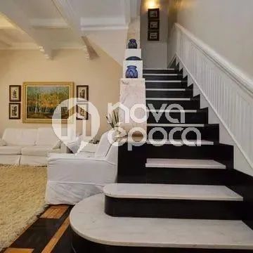 Urca | Casa 4 quartos, sendo 2 suites - Foto 5