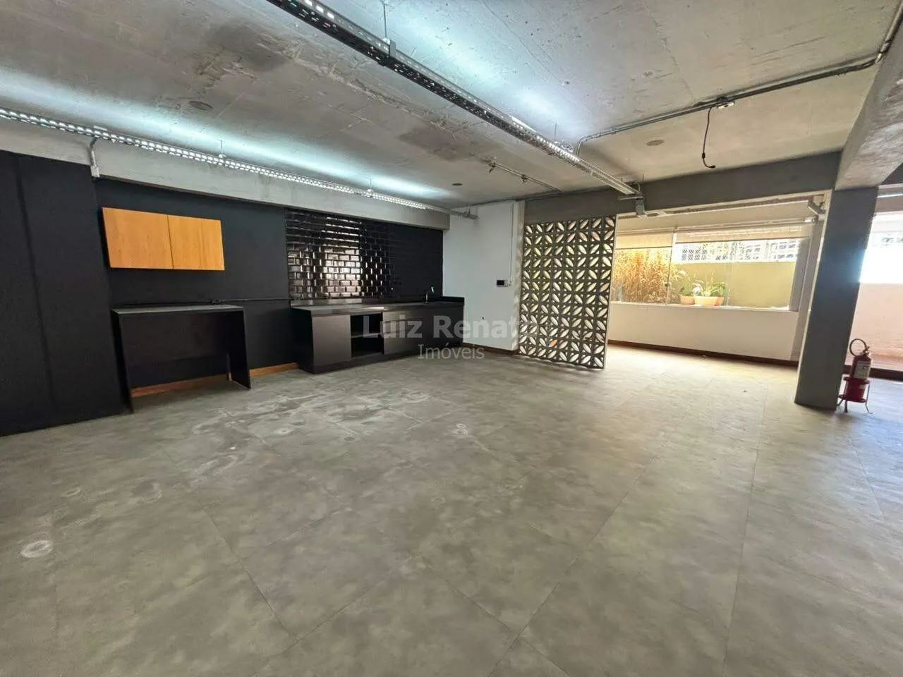 Sala comercial para aluguel, com 441,84m² no bairro Cruzeiro