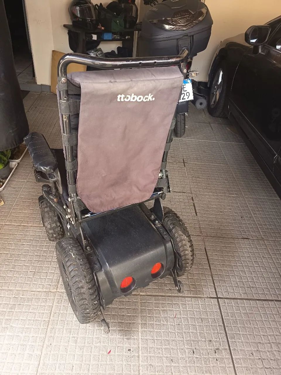 Cadeira de rodas motorizada  - Foto 4