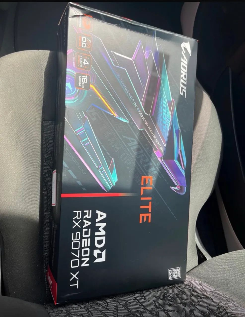 Placa de Vídeo RX 9070XT Aorus Elite.   - Foto 2