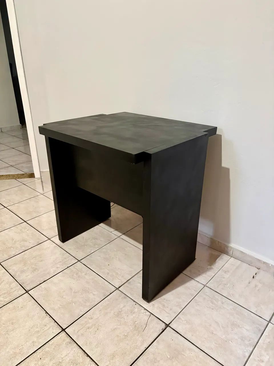 MESA ESCRIVANINHA PRETA - ÓTIMO ESTADO 