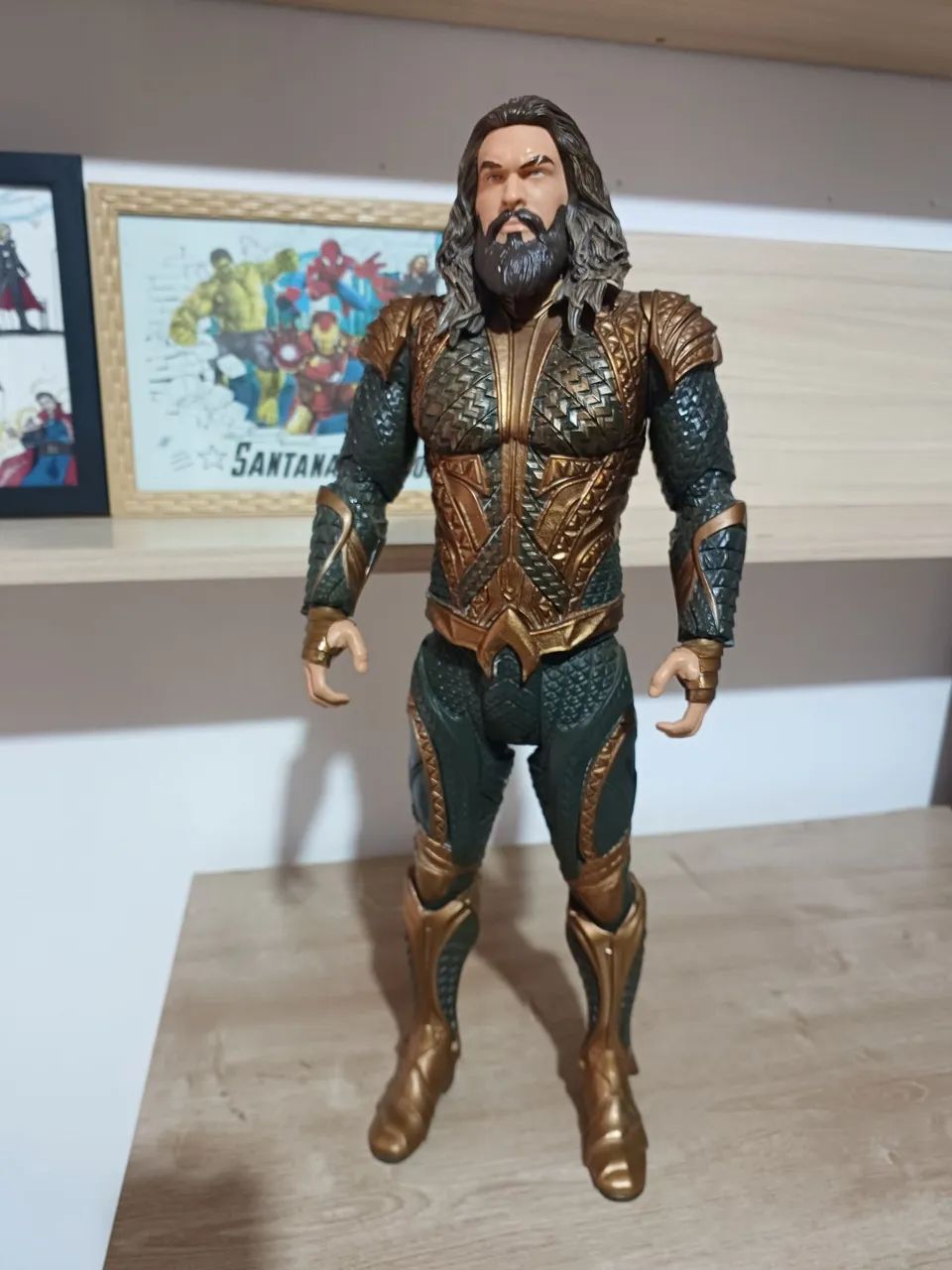 Aquaman 45cm original marca Dc Comics  - Foto 3
