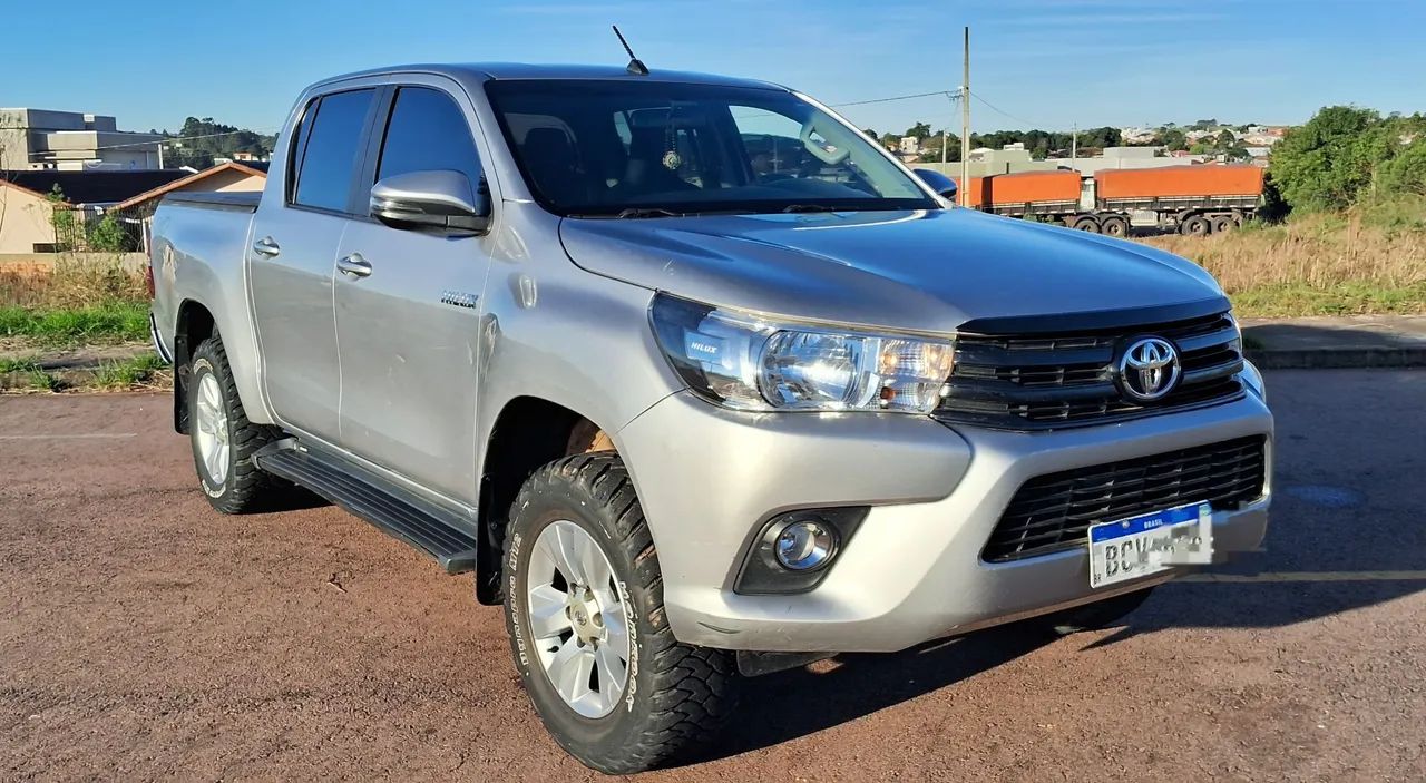 Toyota Hilux CD 4X4 2.8 DIESEL MEC. 2019