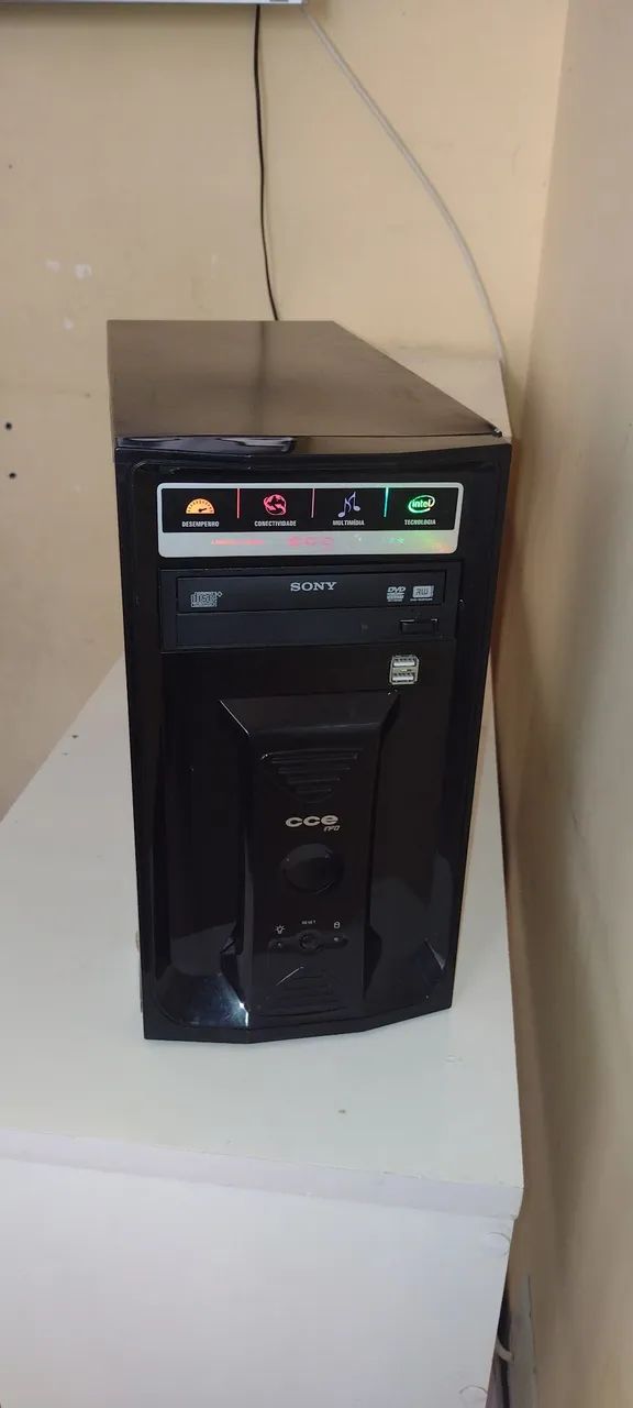Computador de escritório usado