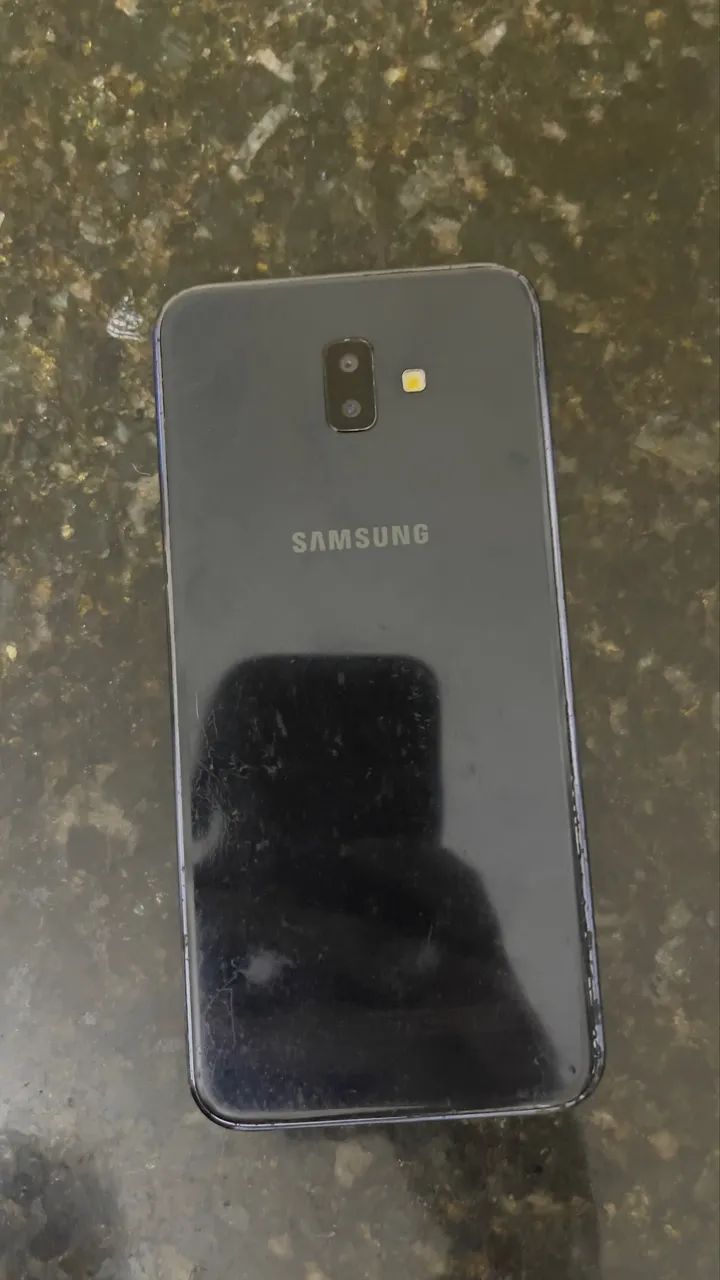Samsung J6+  - Foto 2