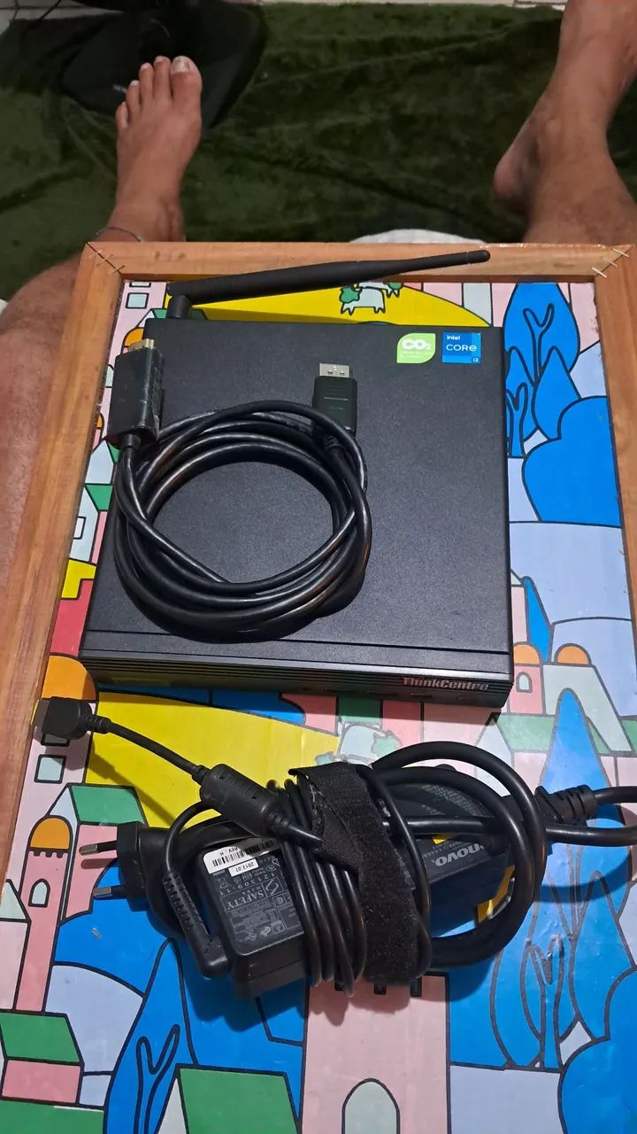 Lenovo ThinkCentre M70q Gen 5 - Foto 2