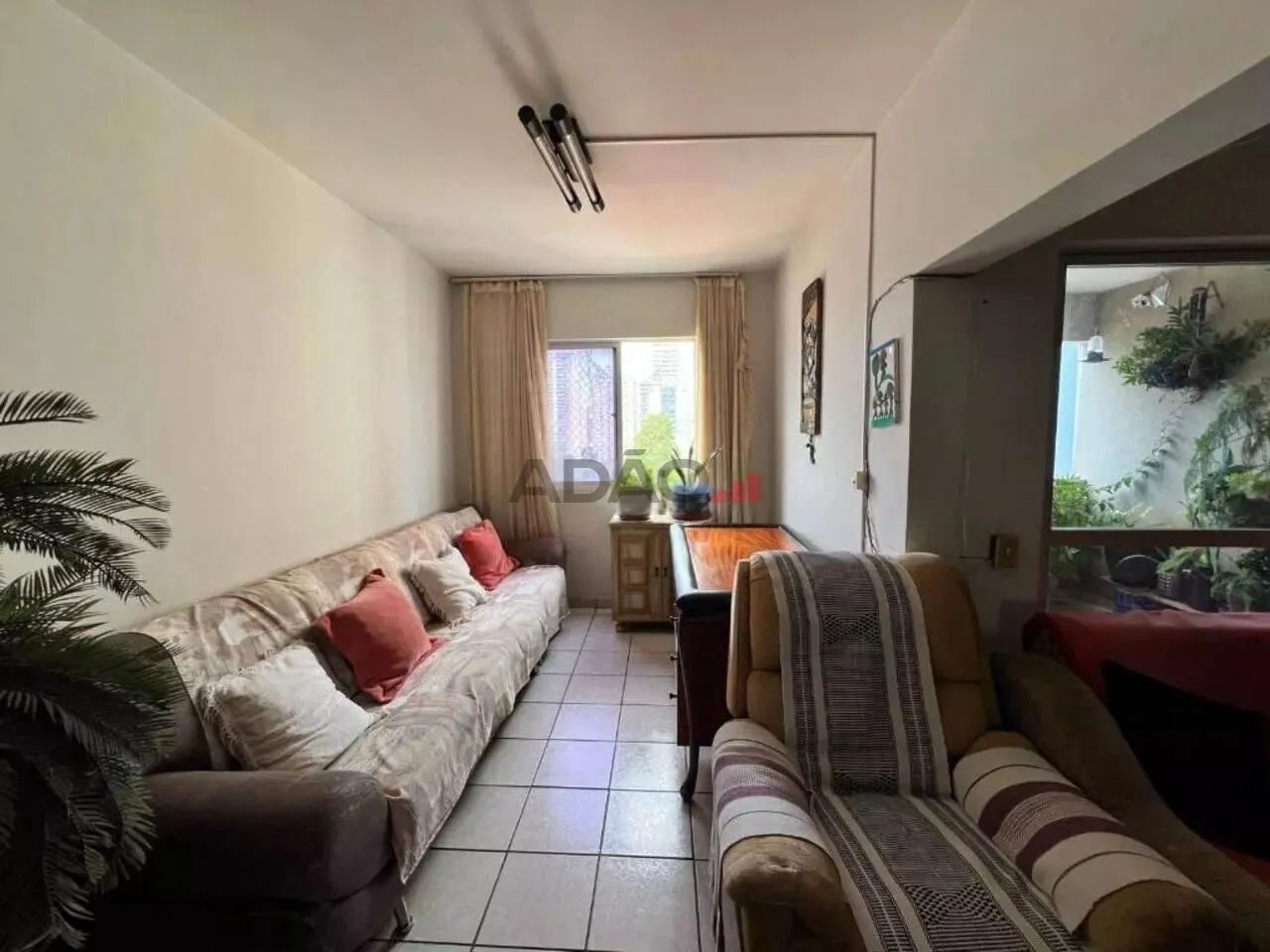 Apto Bueno - 3/4 - Prox. Praça Ipê