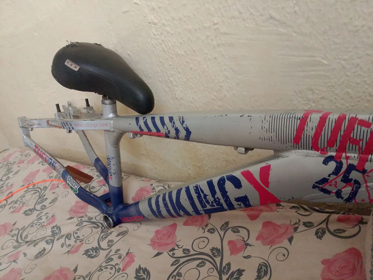 Quandro vi tuff 25