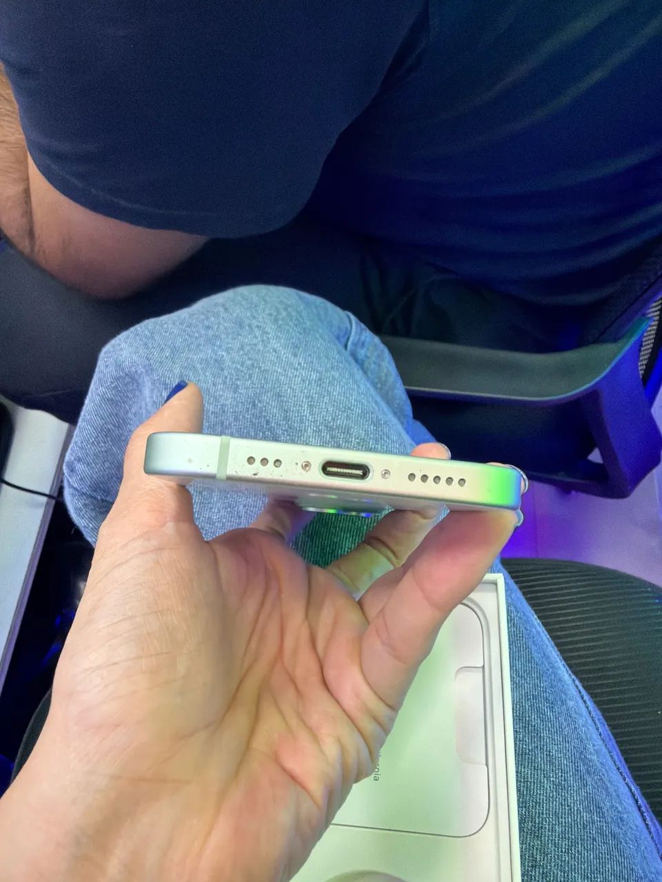 iPhone 15 256GB - Verde - Foto 4