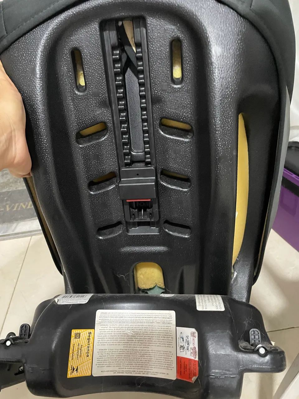 Cadeirinha de bebê para carro semi nova - Foto 5