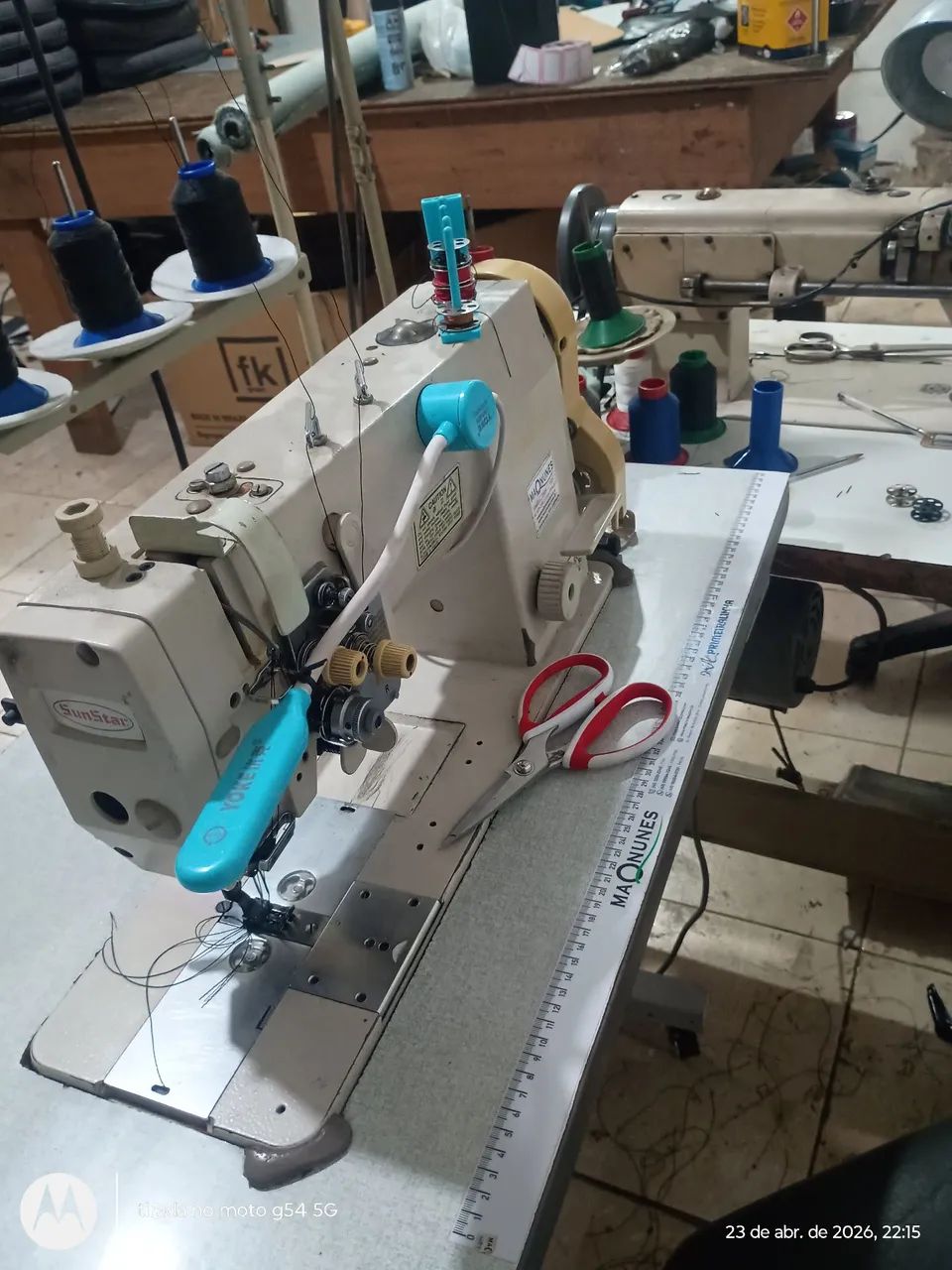 MÁQUINA DE COSTURA PERSPONTADEIRA duas agulhas - Foto 2