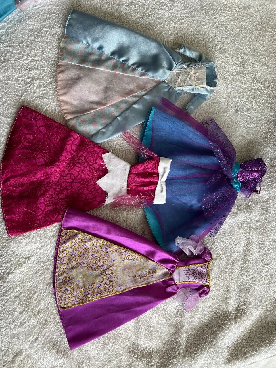 Vestidos Barbie princesas lote 