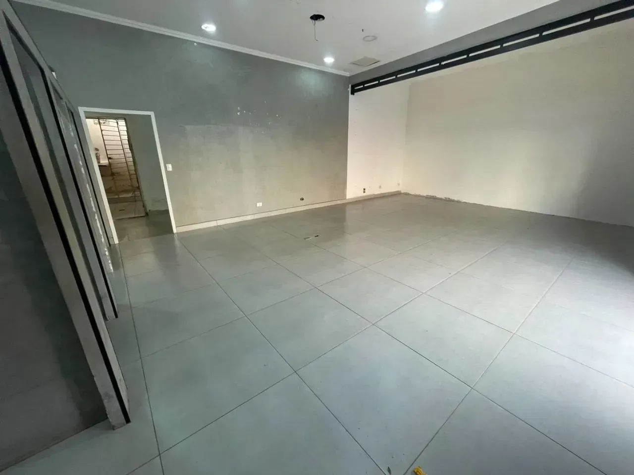 Imóvel para aluguel tem 90 m²  Centro - Pindamonhangaba - SP - Foto 2