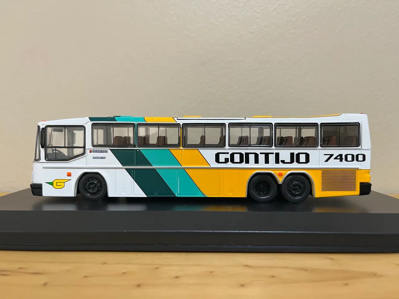 Miniatura Ônibus Nielson Diplomata 350 Gontijo BR Classics  - Foto 3