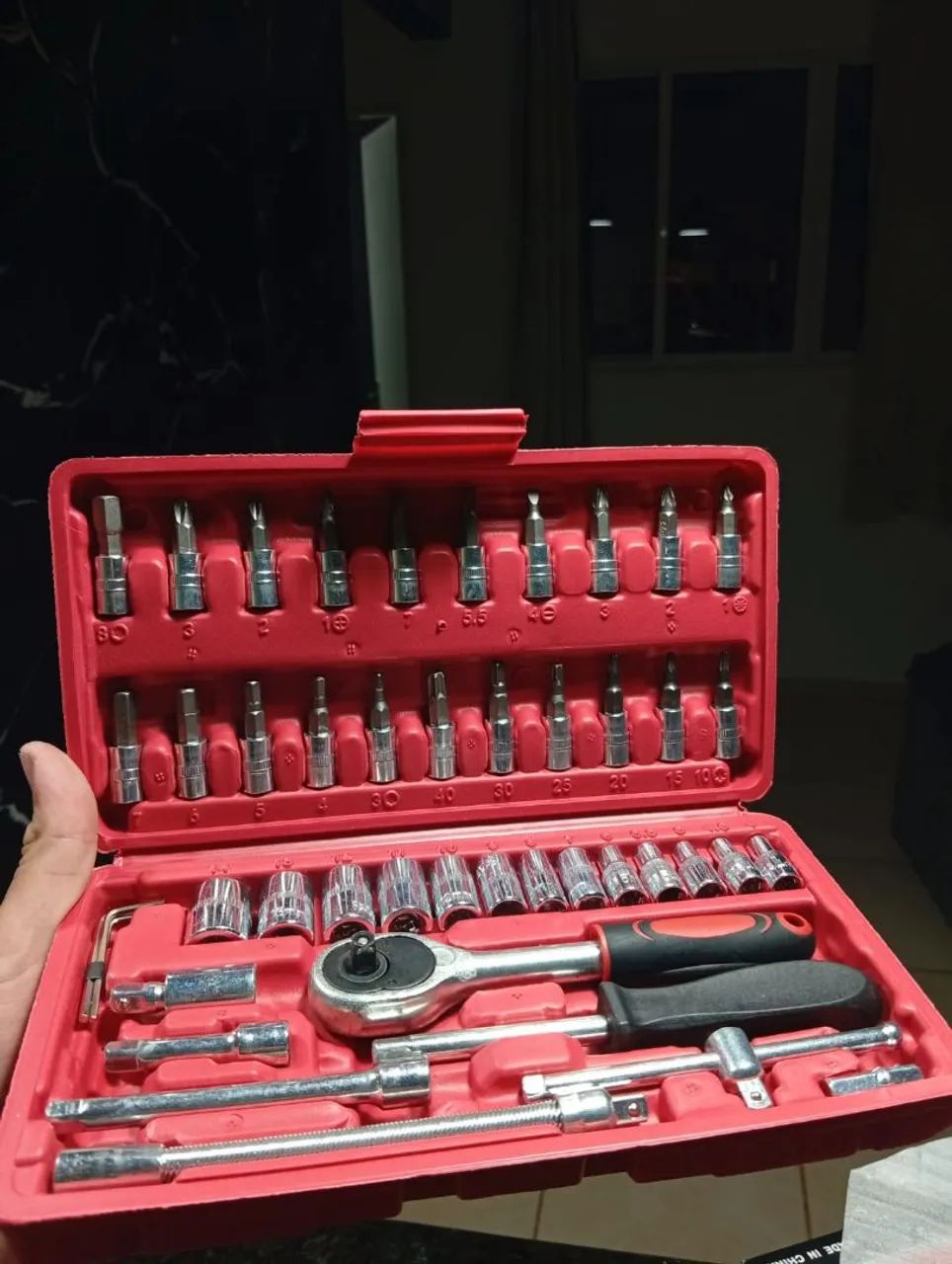 Kit de ferramentas com 46 peças 