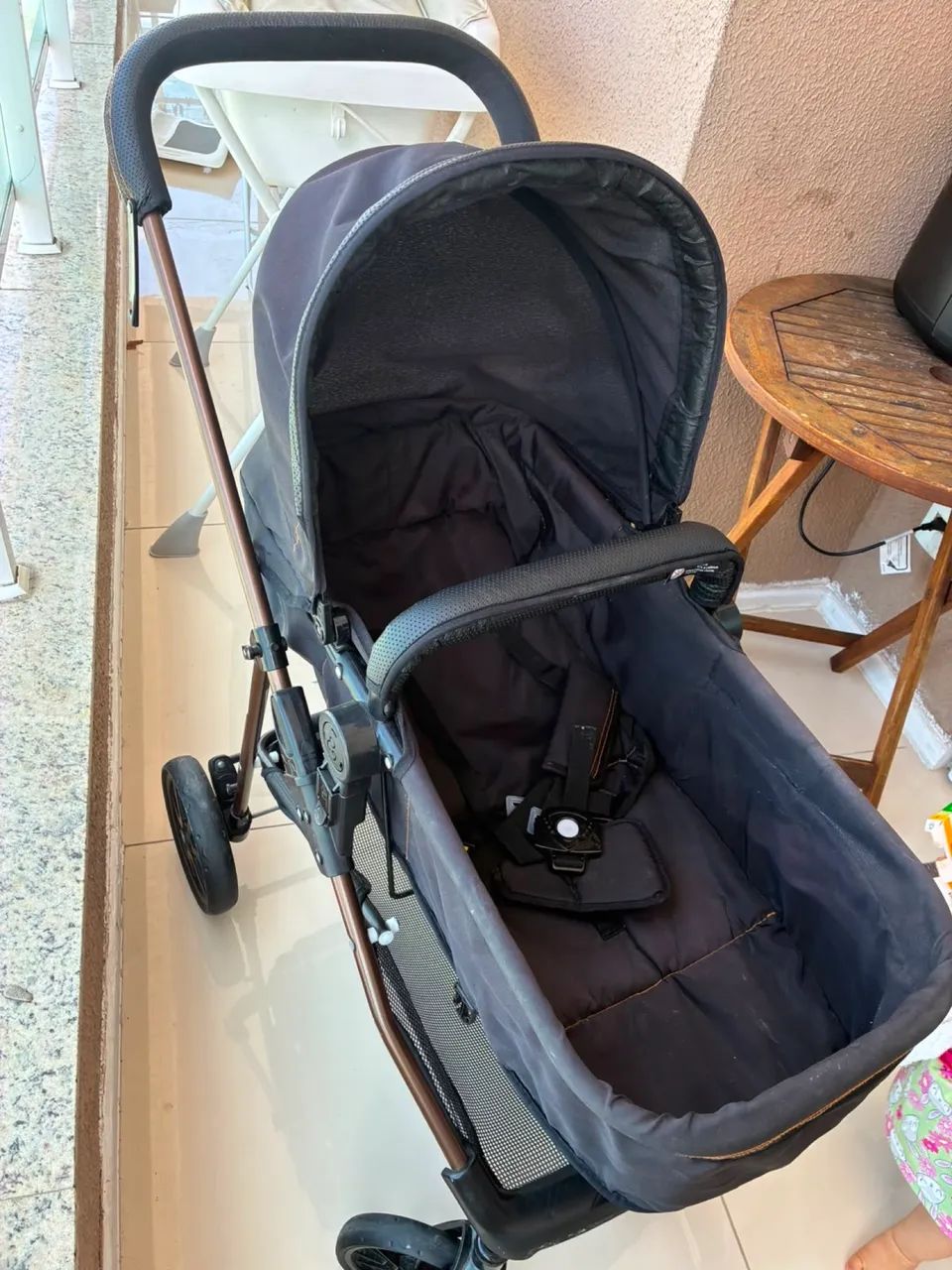 Vendo bebê conforto e carrinho de passeio com Moisés!  - Foto 3