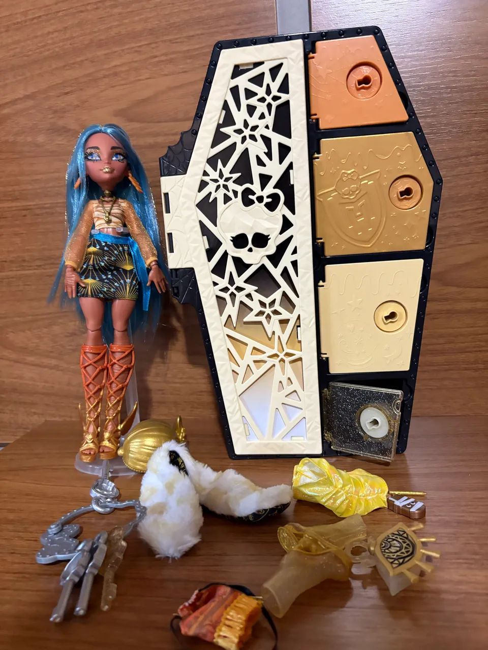 Monster High - Cleo. skulltimate  - Foto 2