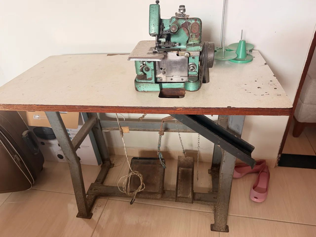 Máquina overloque semi industrial  - Foto 5